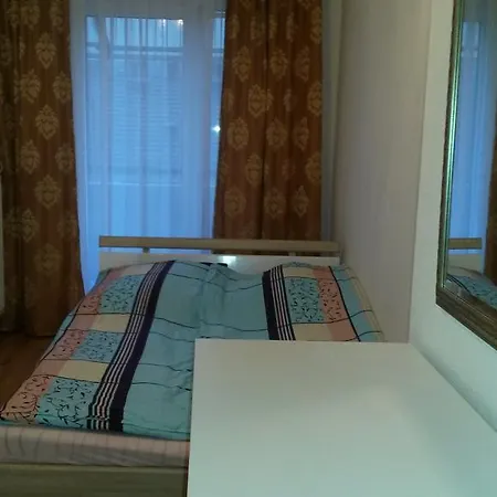 Apartment Baki Cologne